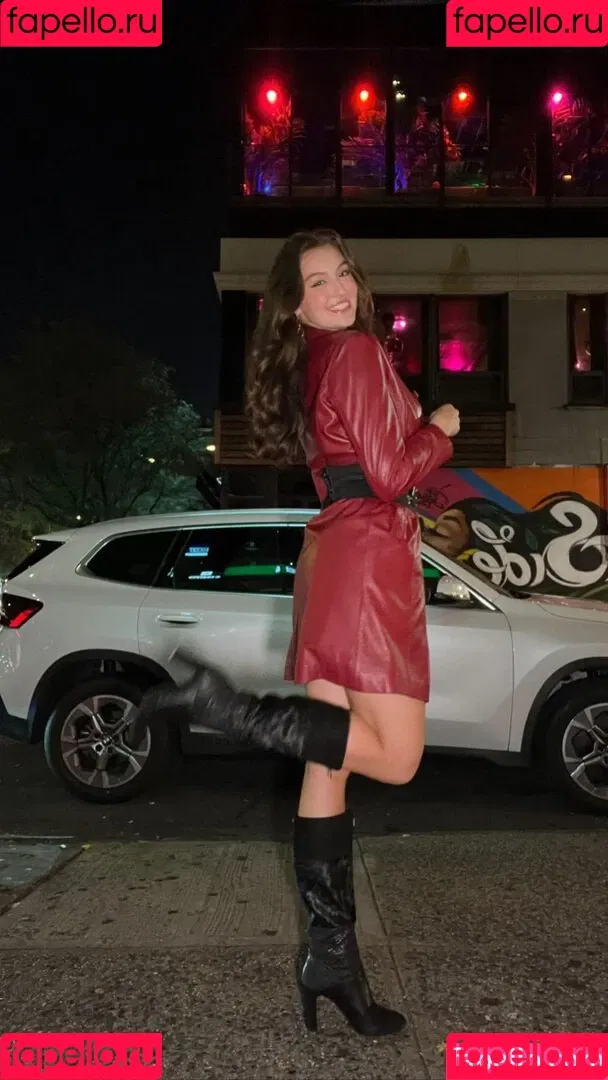 Beautyandbrainswithatwist / Rachel Michelle / rachellemichelle Onlyfans Photo Gallery 