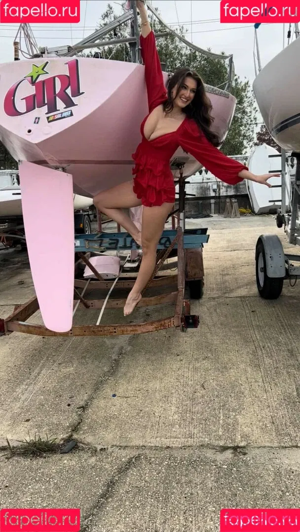 Beautyandbrainswithatwist / Rachel Michelle / rachellemichelle Onlyfans Photo Gallery 