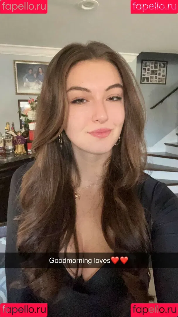 Beautyandbrainswithatwist / Rachel Michelle / rachellemichelle Onlyfans Photo Gallery 