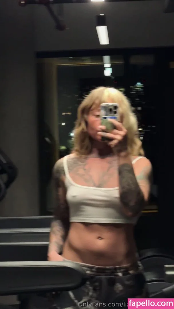 lizlovelive_ / lizlovelive_1995 Onlyfans Photo Gallery 