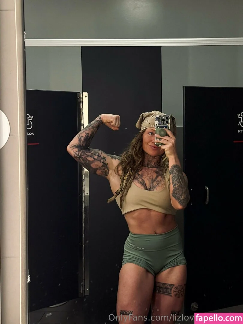 lizlovelive_ / lizlovelive_1995 Onlyfans Photo Gallery 