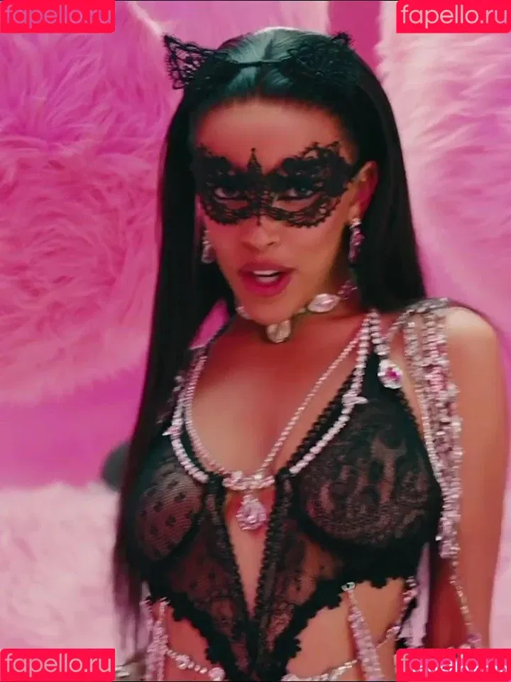 Doja Cat / DojaCat Onlyfans Photo Gallery 