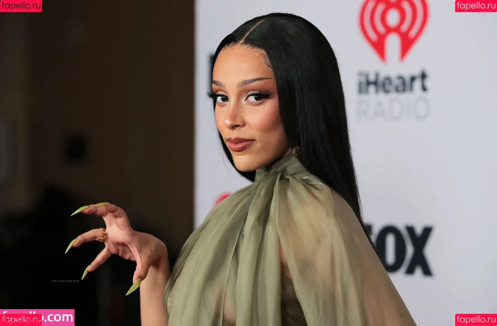Doja Cat / DojaCat Onlyfans Photo Gallery 