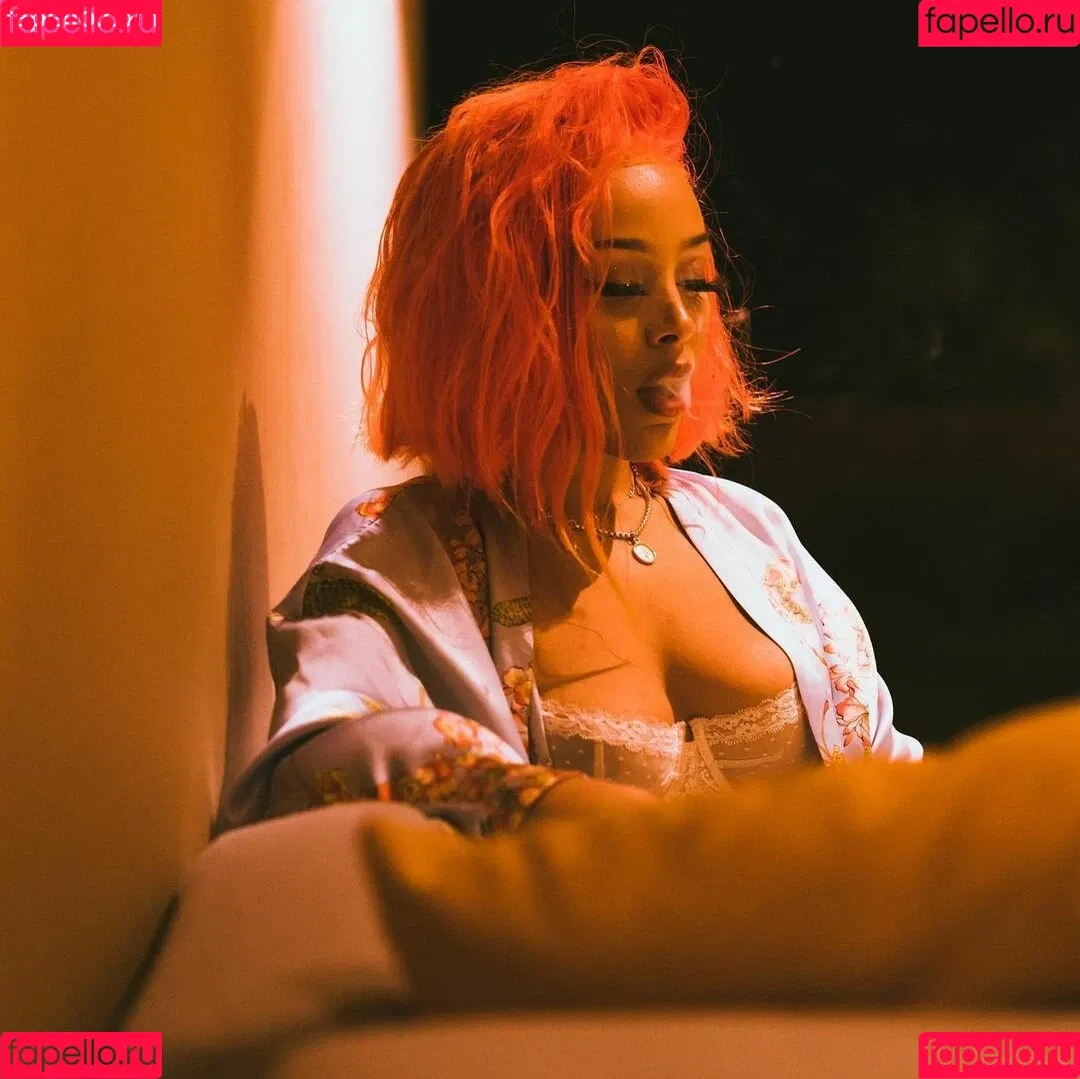 Doja Cat / DojaCat Onlyfans Photo Gallery 