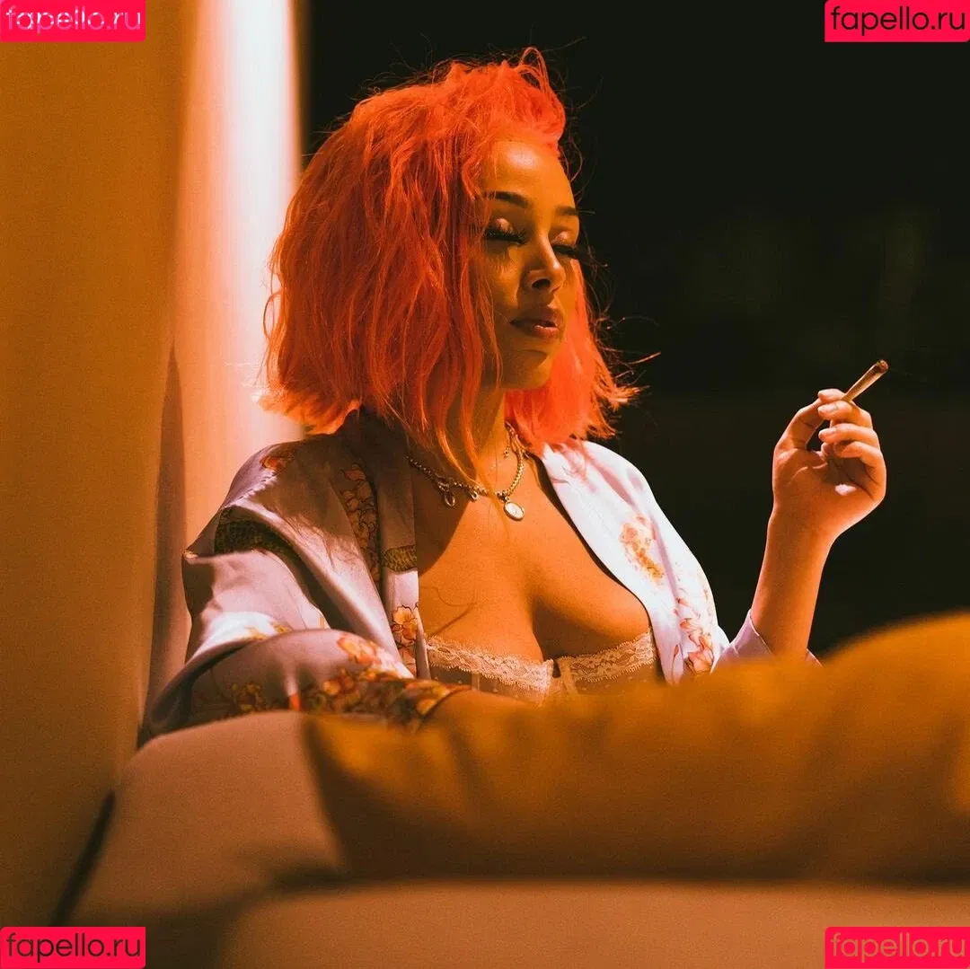 Doja Cat / DojaCat Onlyfans Photo Gallery 