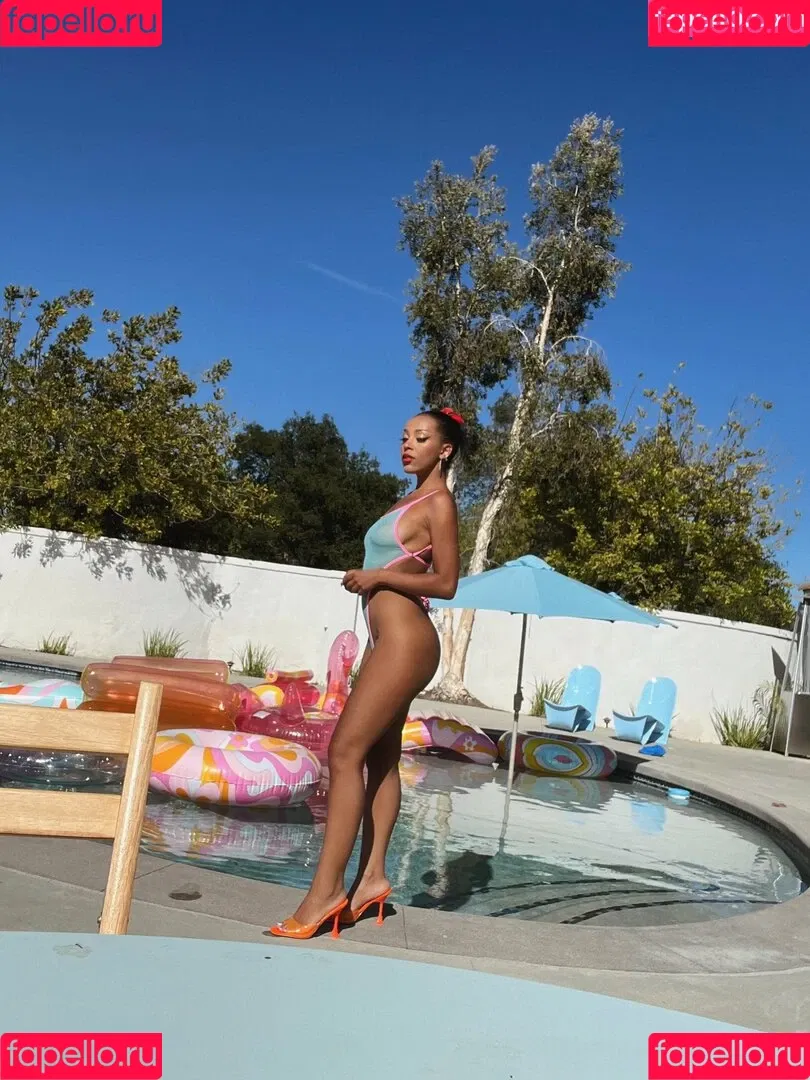 Doja Cat / DojaCat Onlyfans Photo Gallery 