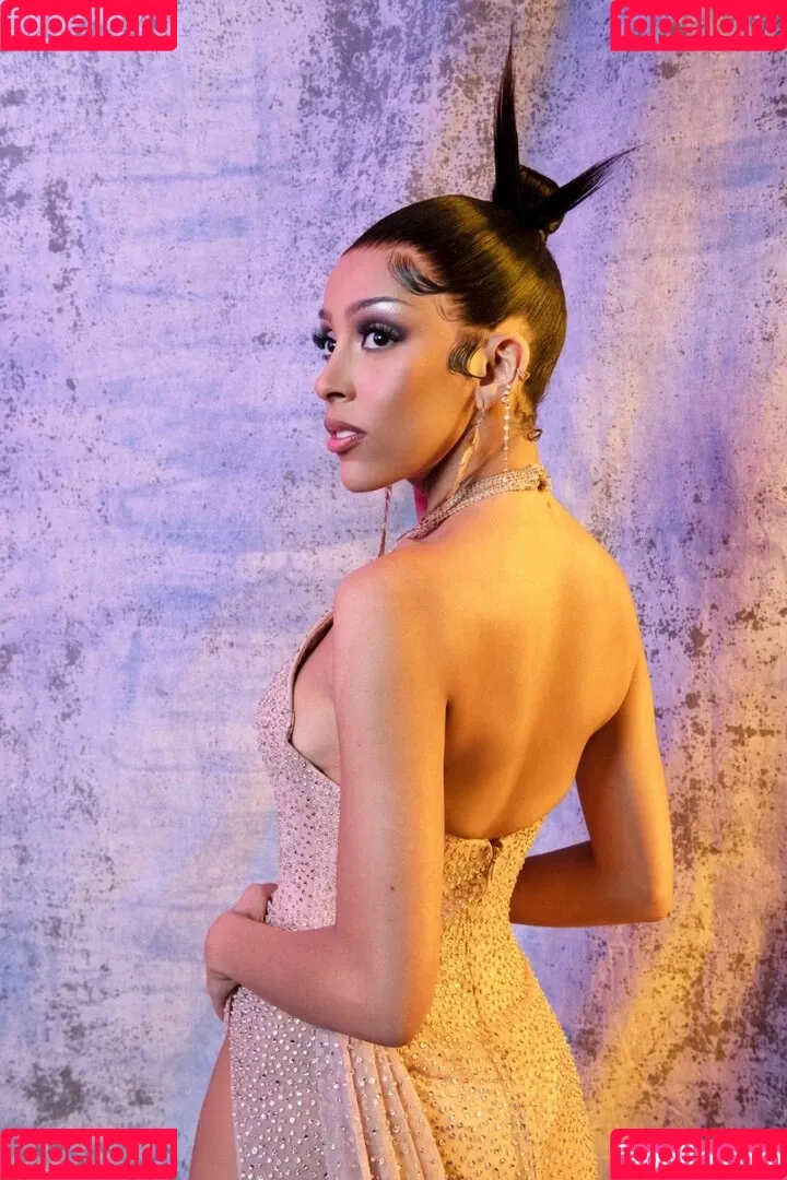 Doja Cat / DojaCat Onlyfans Photo Gallery 