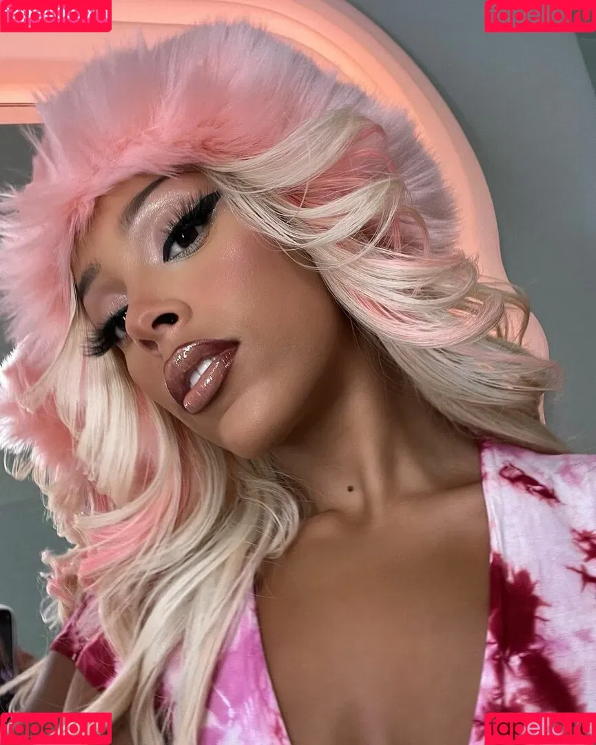 Doja Cat / DojaCat Onlyfans Photo Gallery 