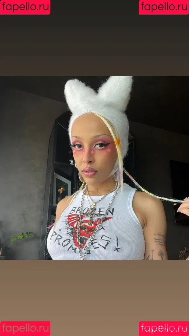 Doja Cat / DojaCat Onlyfans Photo Gallery 