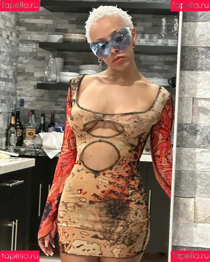 Doja Cat / DojaCat Onlyfans Photo Gallery 