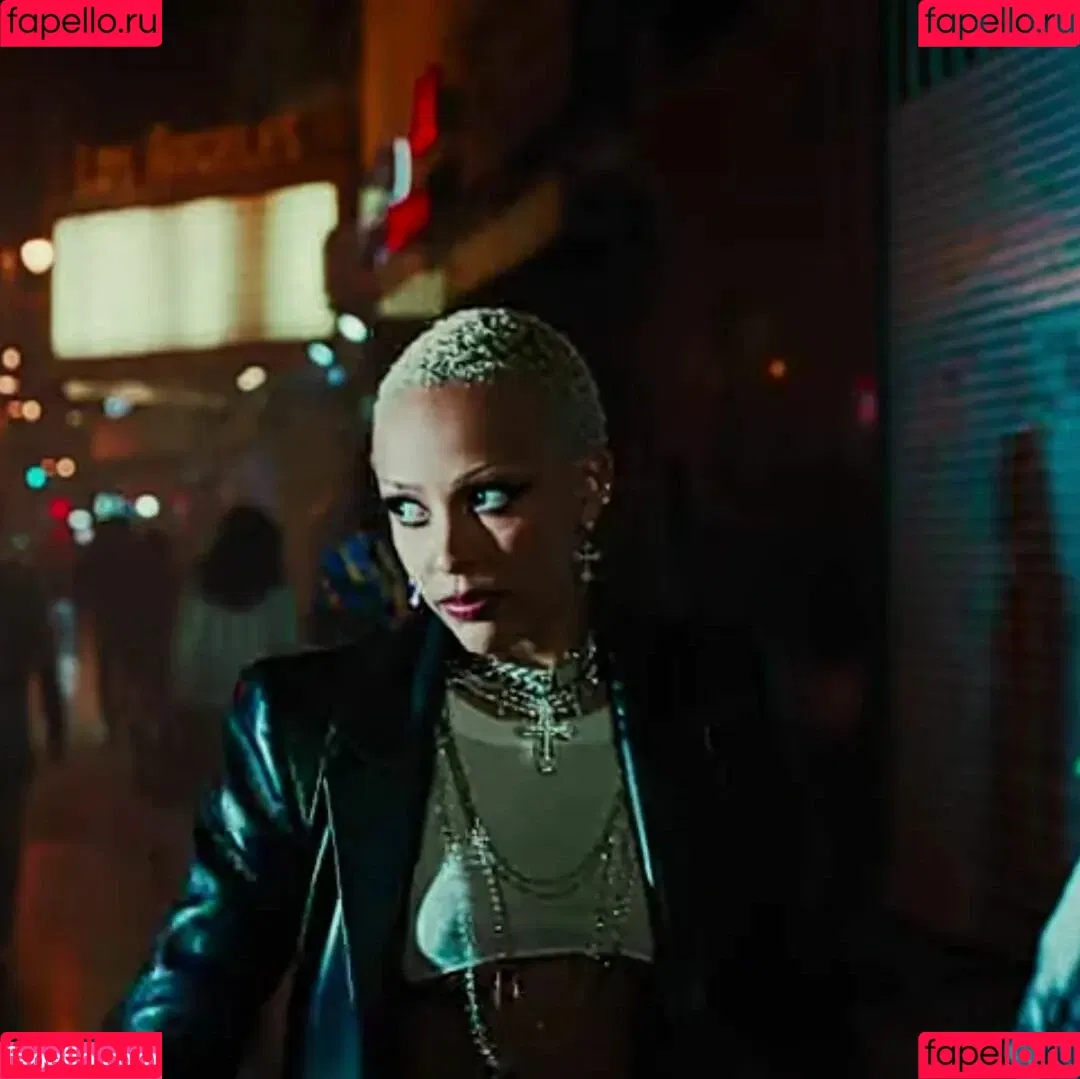 Doja Cat / DojaCat Onlyfans Photo Gallery 