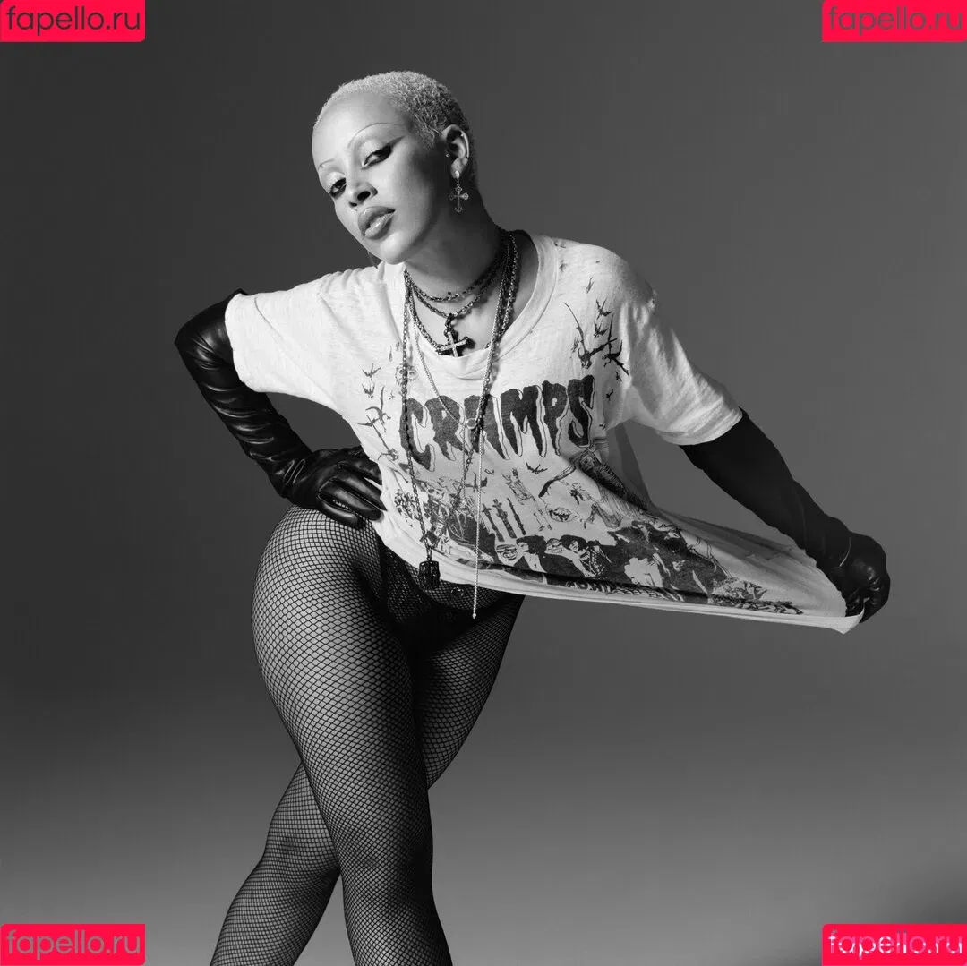 Doja Cat / DojaCat Onlyfans Photo Gallery 