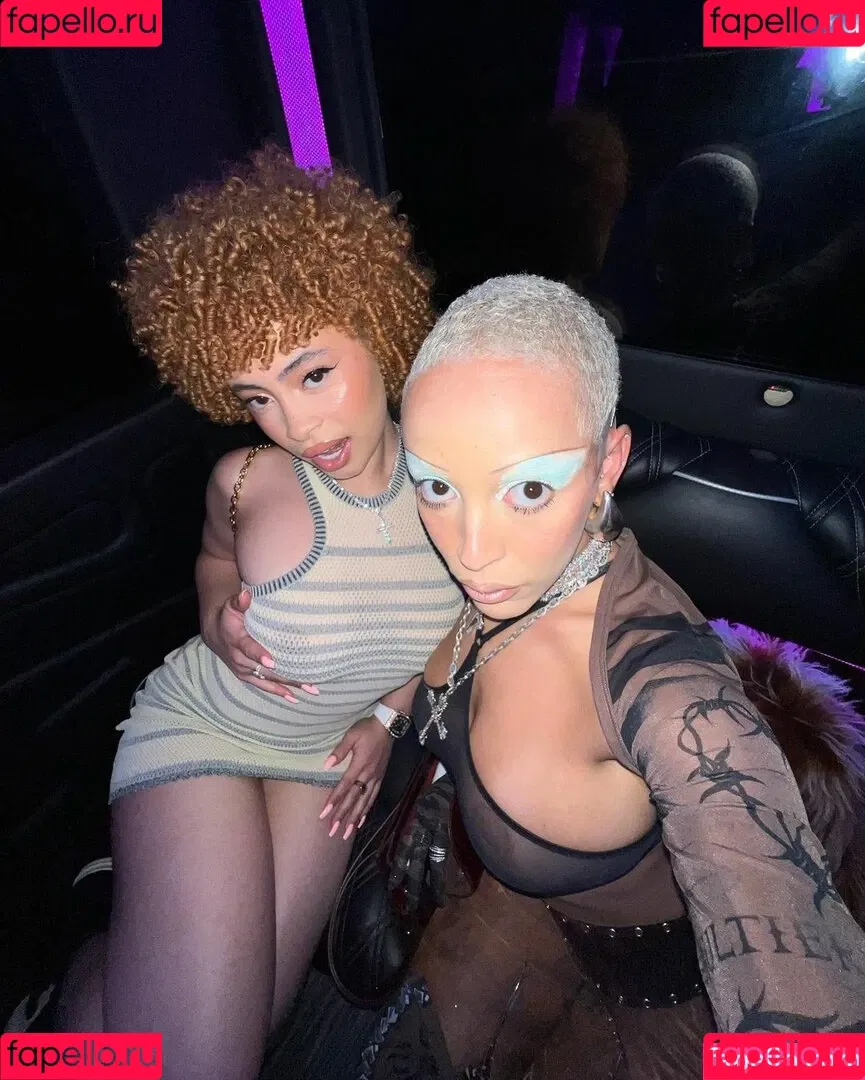 Doja Cat / DojaCat Onlyfans Photo Gallery 