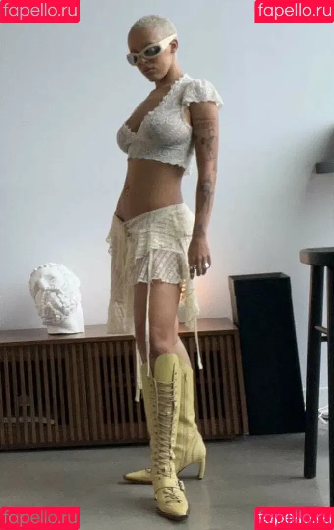 Doja Cat / DojaCat Onlyfans Photo Gallery 