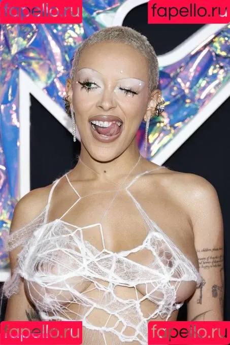 Doja Cat / DojaCat Onlyfans Photo Gallery 