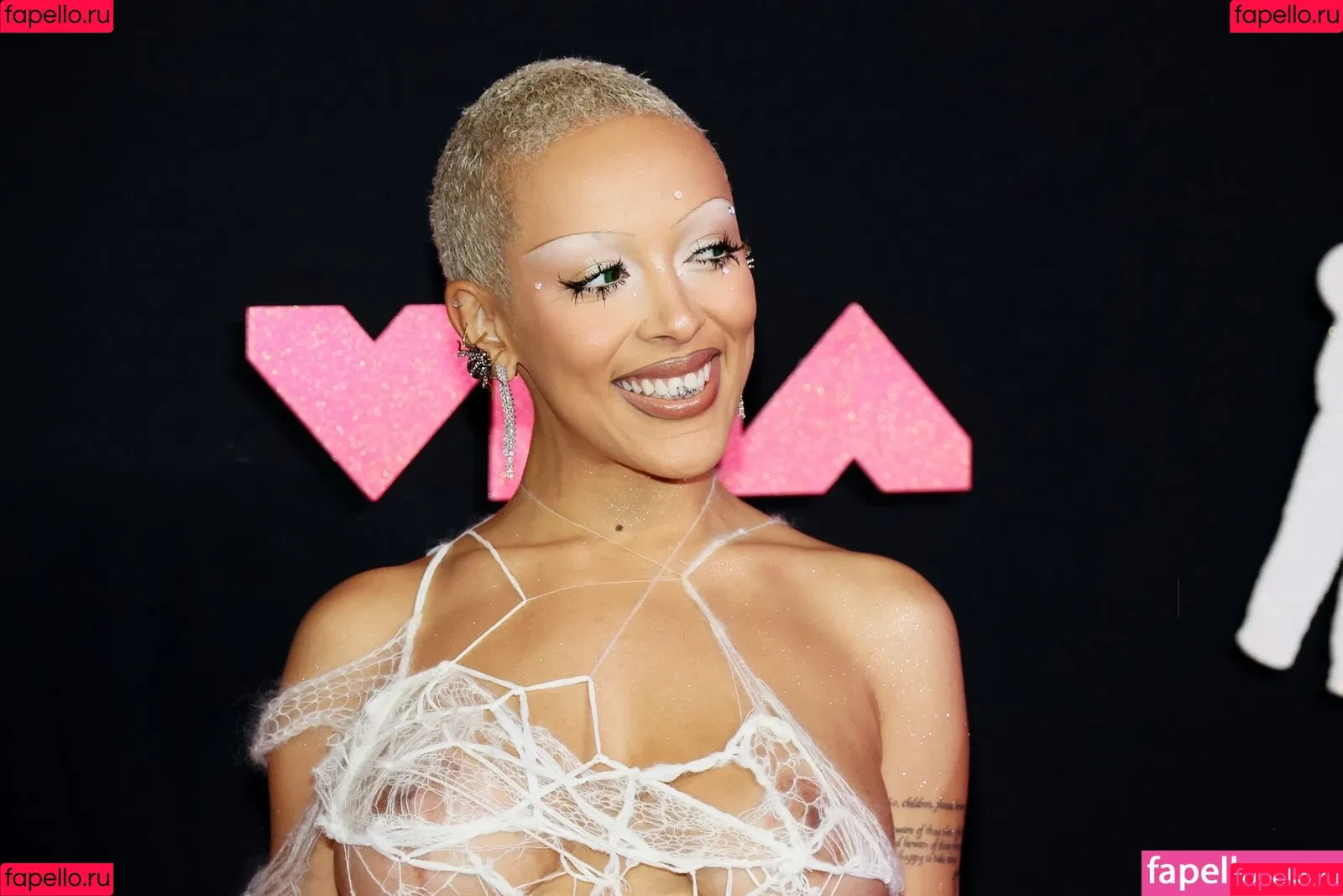 Doja Cat / DojaCat Onlyfans Photo Gallery 