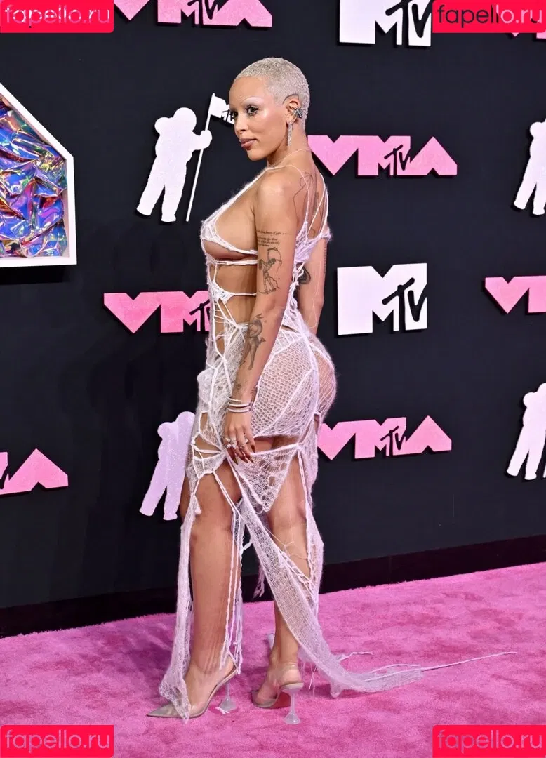 Doja Cat / DojaCat Onlyfans Photo Gallery 