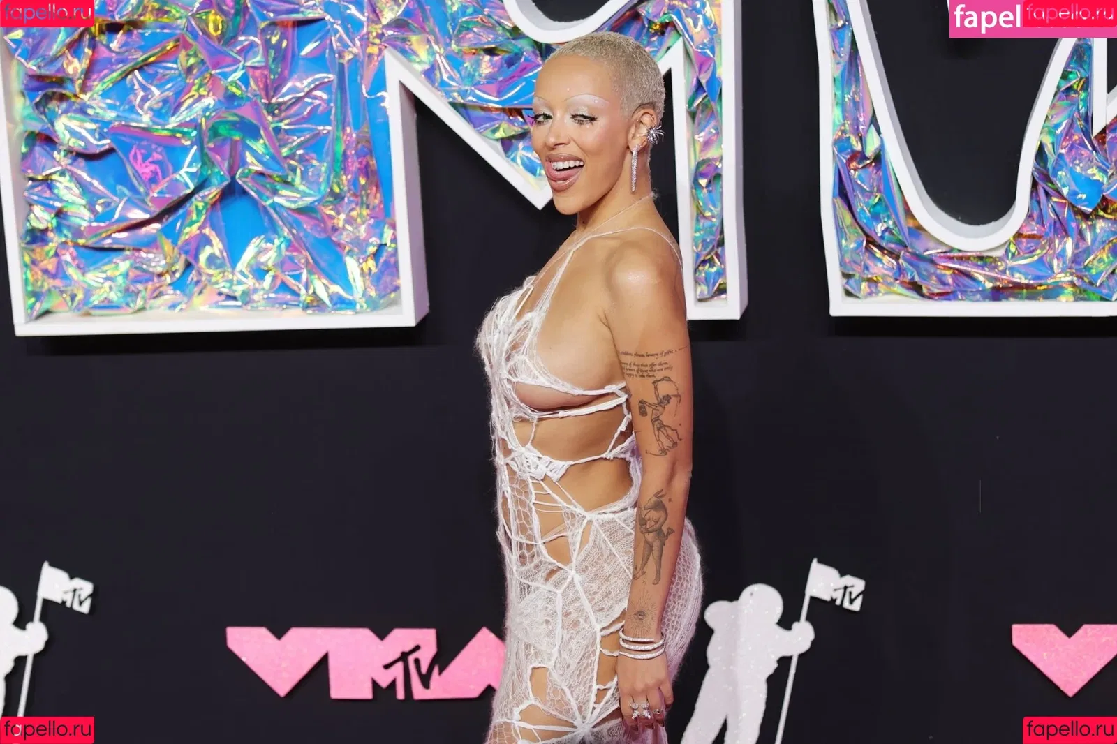 Doja Cat / DojaCat Onlyfans Photo Gallery 