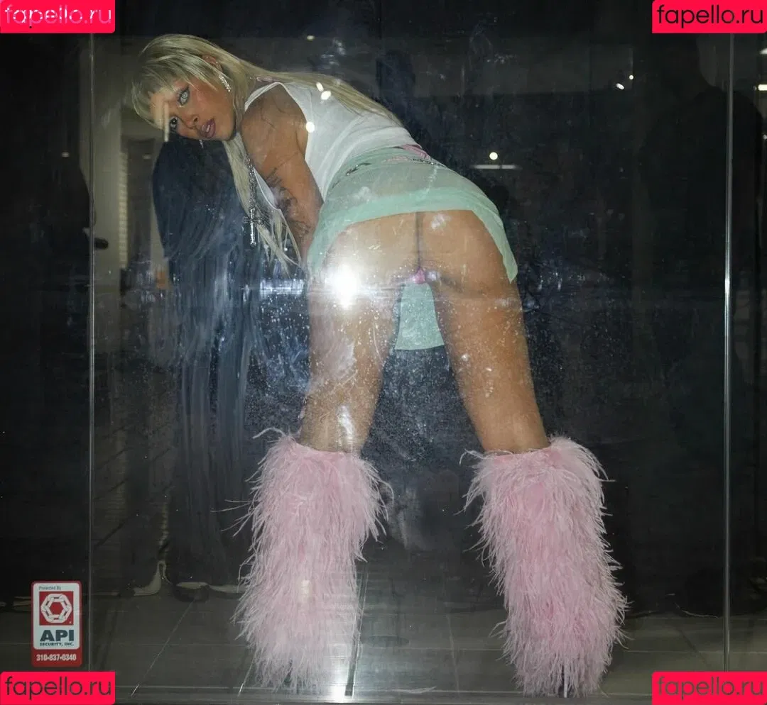 Doja Cat / DojaCat Onlyfans Photo Gallery 