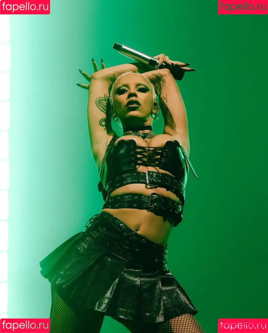 Doja Cat / DojaCat Onlyfans Photo Gallery 