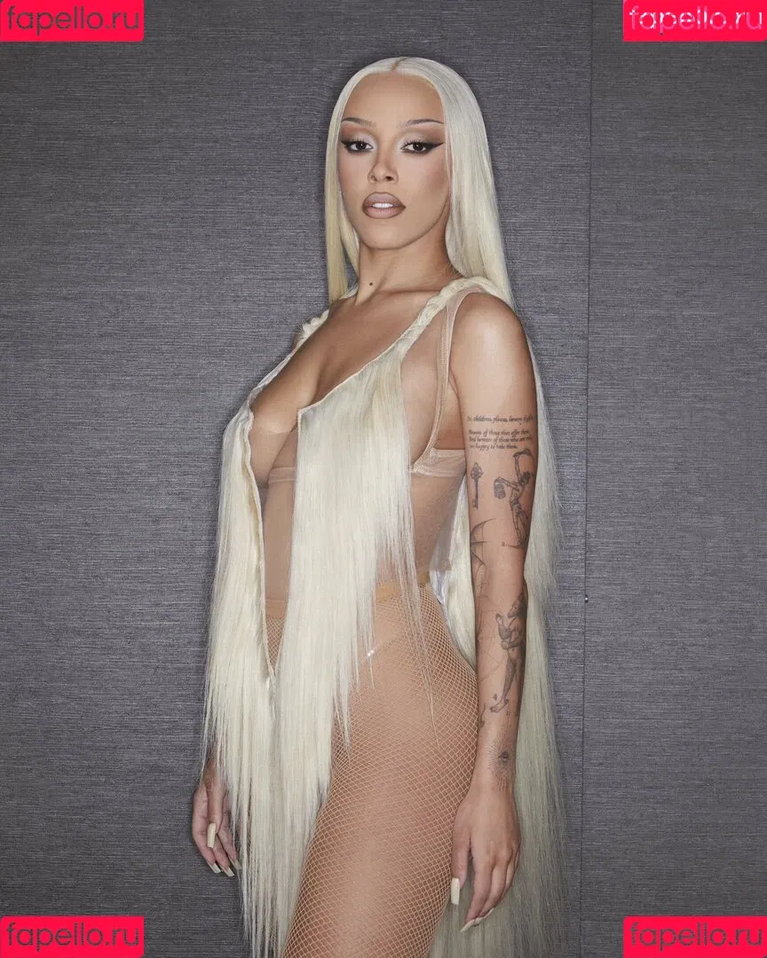 Doja Cat / DojaCat Onlyfans Photo Gallery 