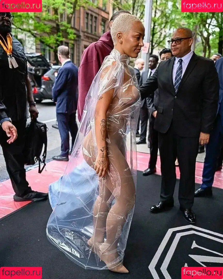 Doja Cat / DojaCat Onlyfans Photo Gallery 