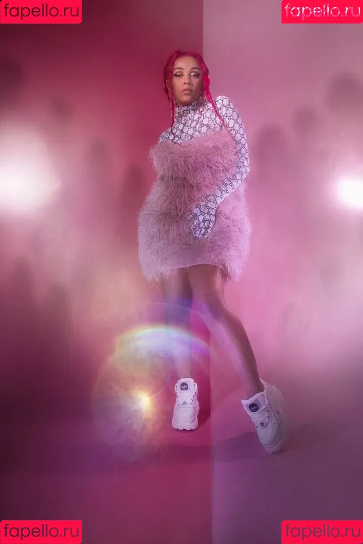 Doja Cat / DojaCat Onlyfans Photo Gallery 