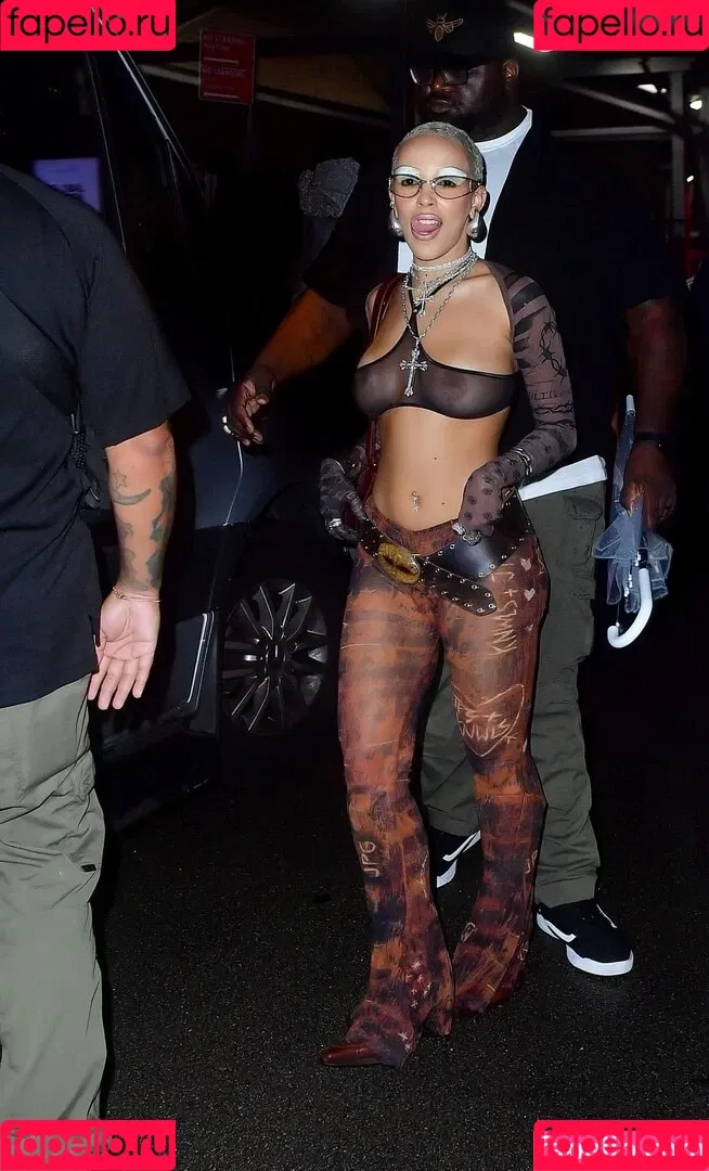Doja Cat / DojaCat Onlyfans Photo Gallery 