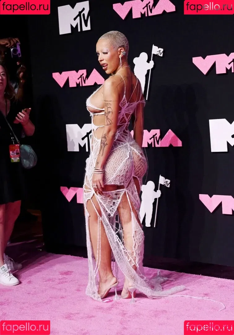 Doja Cat / DojaCat Onlyfans Photo Gallery 