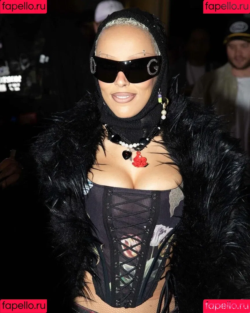 Doja Cat / DojaCat Onlyfans Photo Gallery 