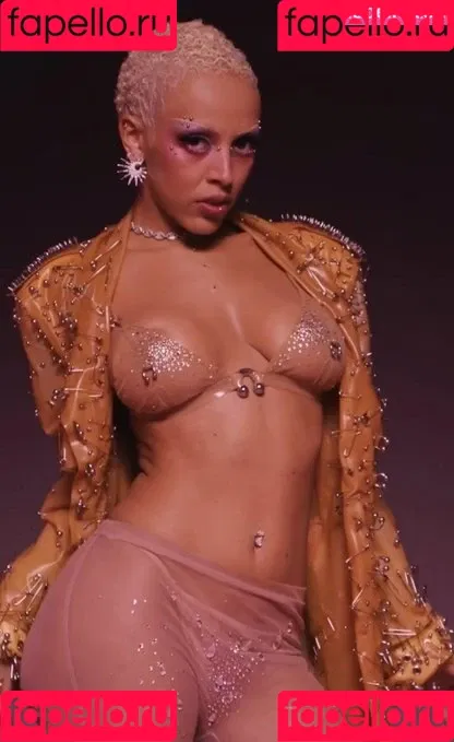 Doja Cat / DojaCat Onlyfans Photo Gallery 