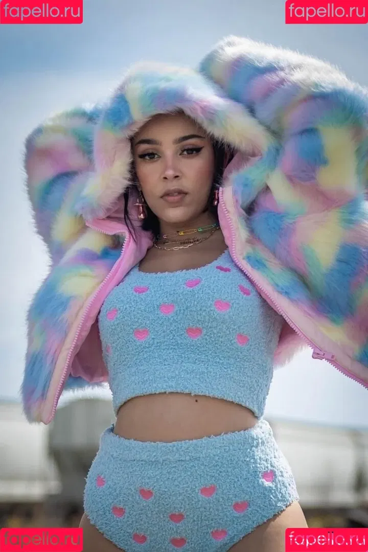 Doja Cat / DojaCat Onlyfans Photo Gallery 