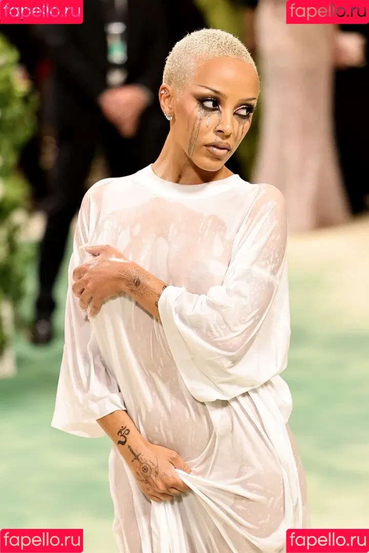 Doja Cat / DojaCat Onlyfans Photo Gallery 