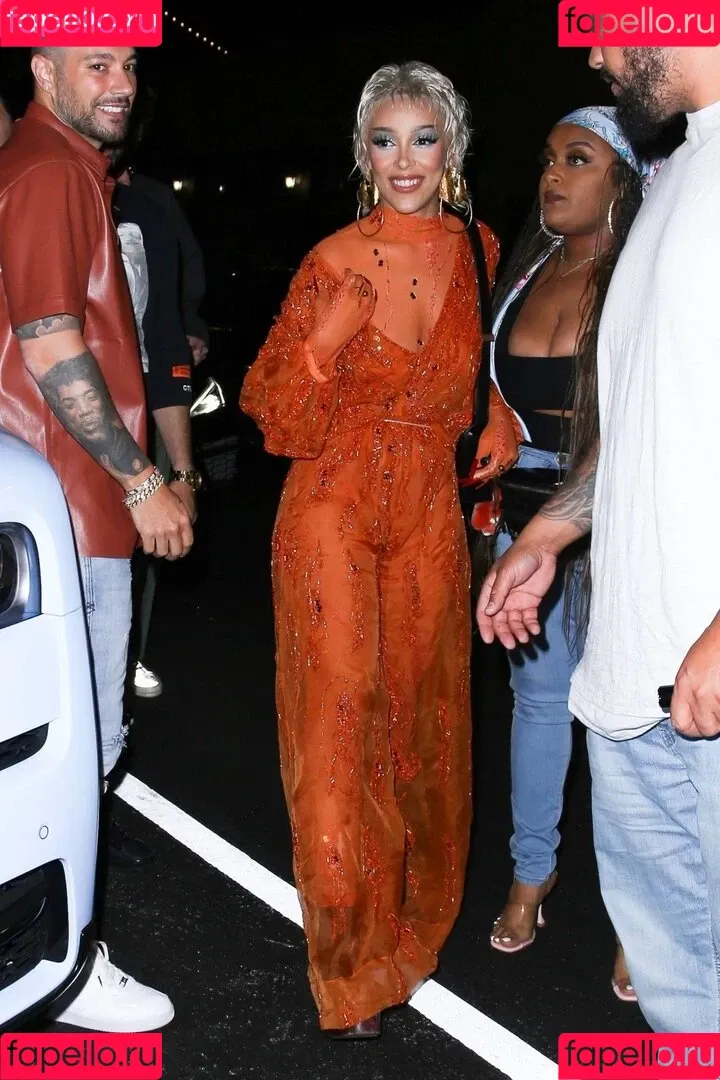 Doja Cat / DojaCat Onlyfans Photo Gallery 
