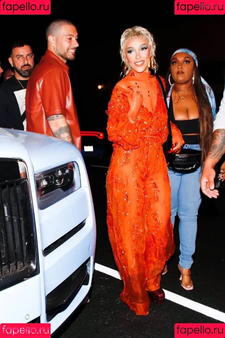 Doja Cat / DojaCat Onlyfans Photo Gallery 