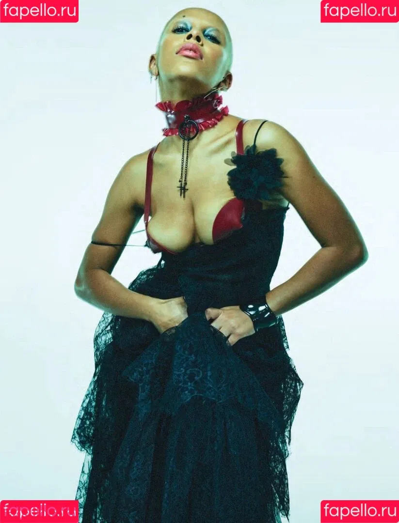 Doja Cat / DojaCat Onlyfans Photo Gallery 