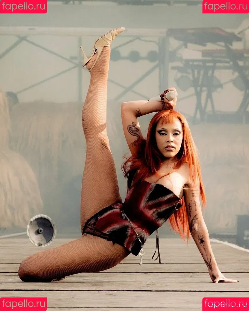 Doja Cat / DojaCat Onlyfans Photo Gallery 