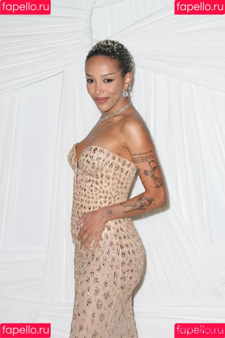 Doja Cat / DojaCat Onlyfans Photo Gallery 