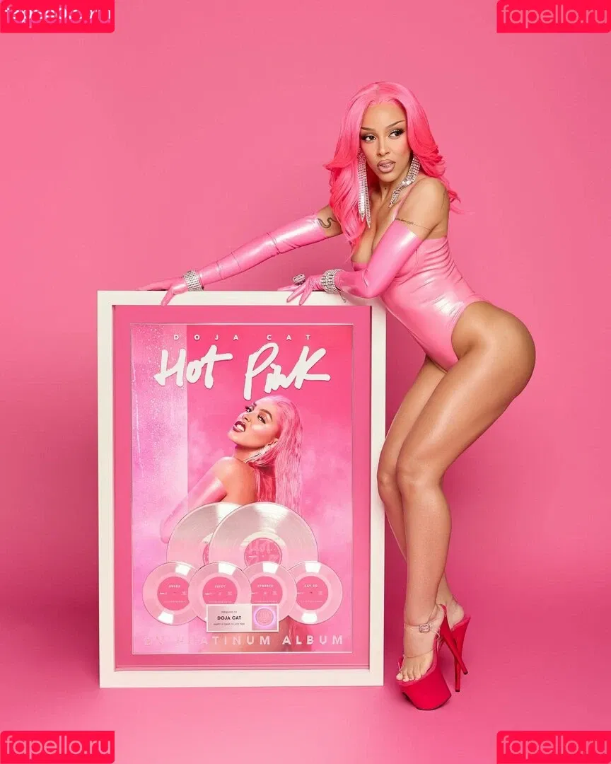Doja Cat / DojaCat Onlyfans Photo Gallery 
