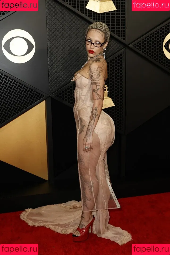 Doja Cat / DojaCat Onlyfans Photo Gallery 