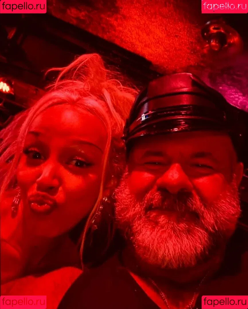 Doja Cat / DojaCat Onlyfans Photo Gallery 