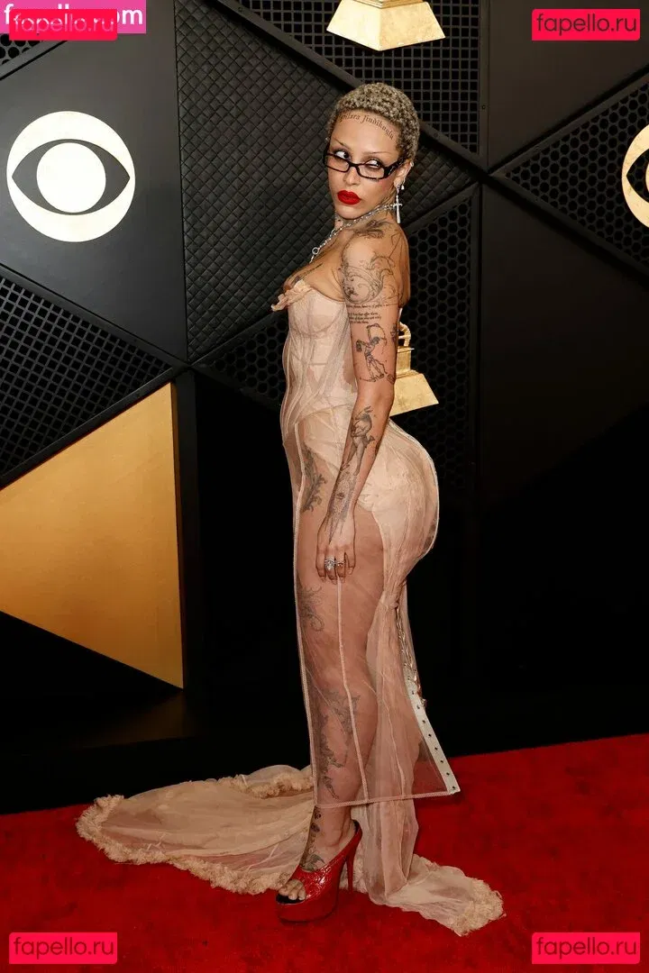 Doja Cat / DojaCat Onlyfans Photo Gallery 