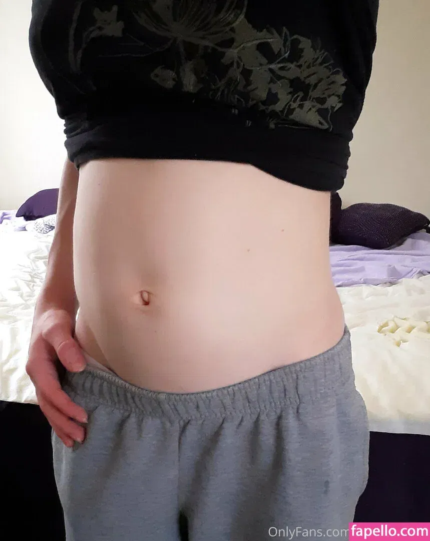 astuffedbirb / birdyinstagram Onlyfans Photo Gallery 