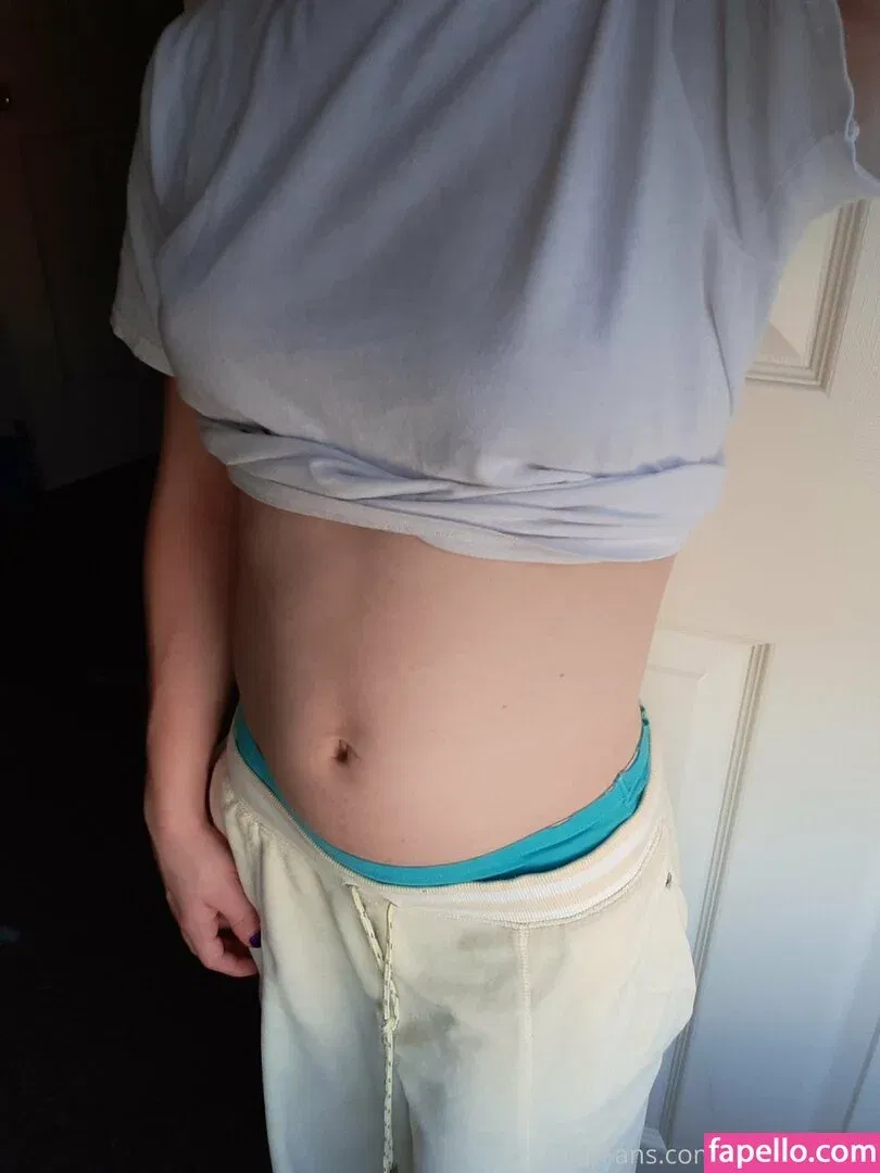 astuffedbirb / birdyinstagram Onlyfans Photo Gallery 