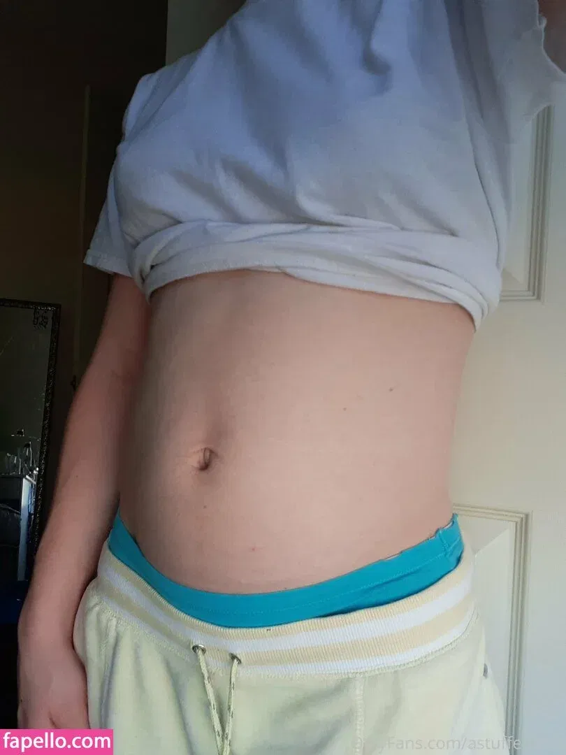 astuffedbirb / birdyinstagram Onlyfans Photo Gallery 