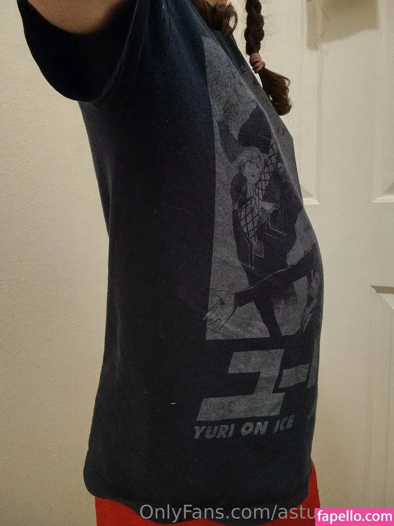 astuffedbirb / birdyinstagram Onlyfans Photo Gallery 