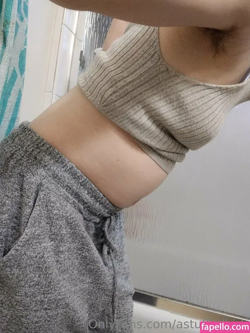 astuffedbirb / birdyinstagram Onlyfans Photo Gallery 