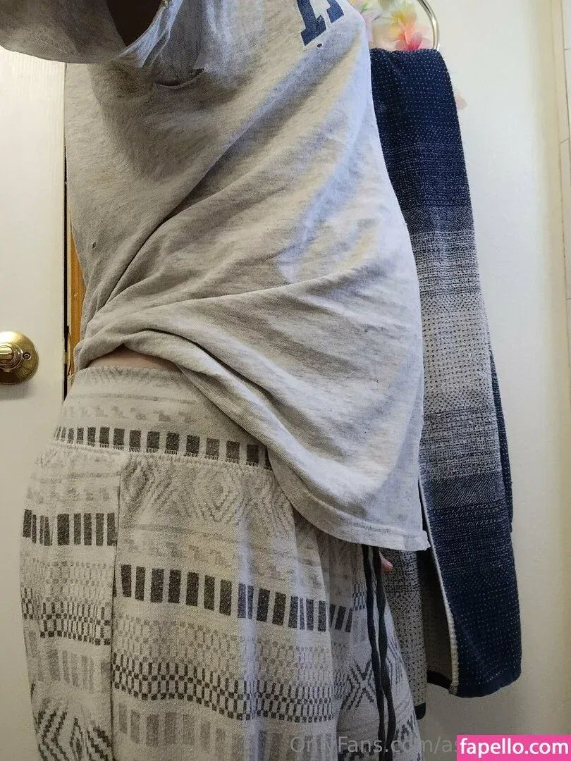 astuffedbirb / birdyinstagram Onlyfans Photo Gallery 