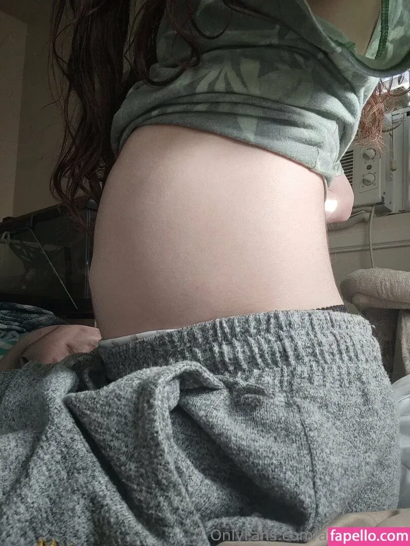 astuffedbirb / birdyinstagram Onlyfans Photo Gallery 