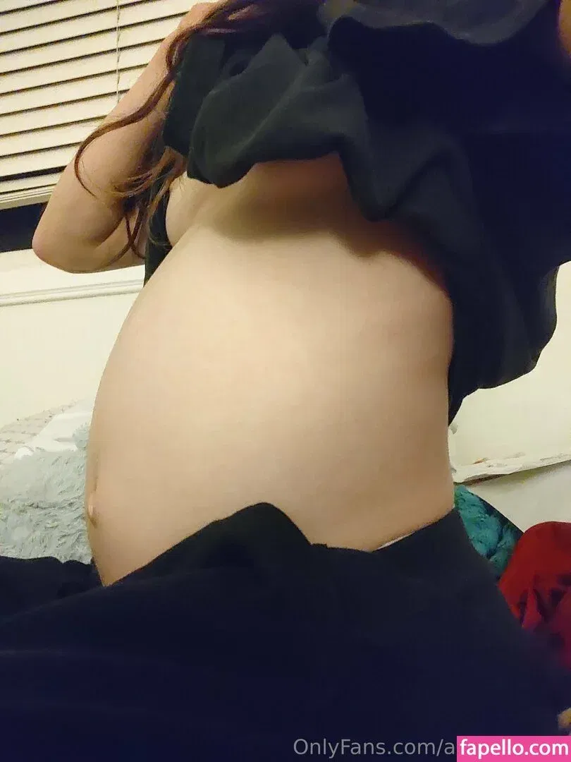 astuffedbirb / birdyinstagram Onlyfans Photo Gallery 